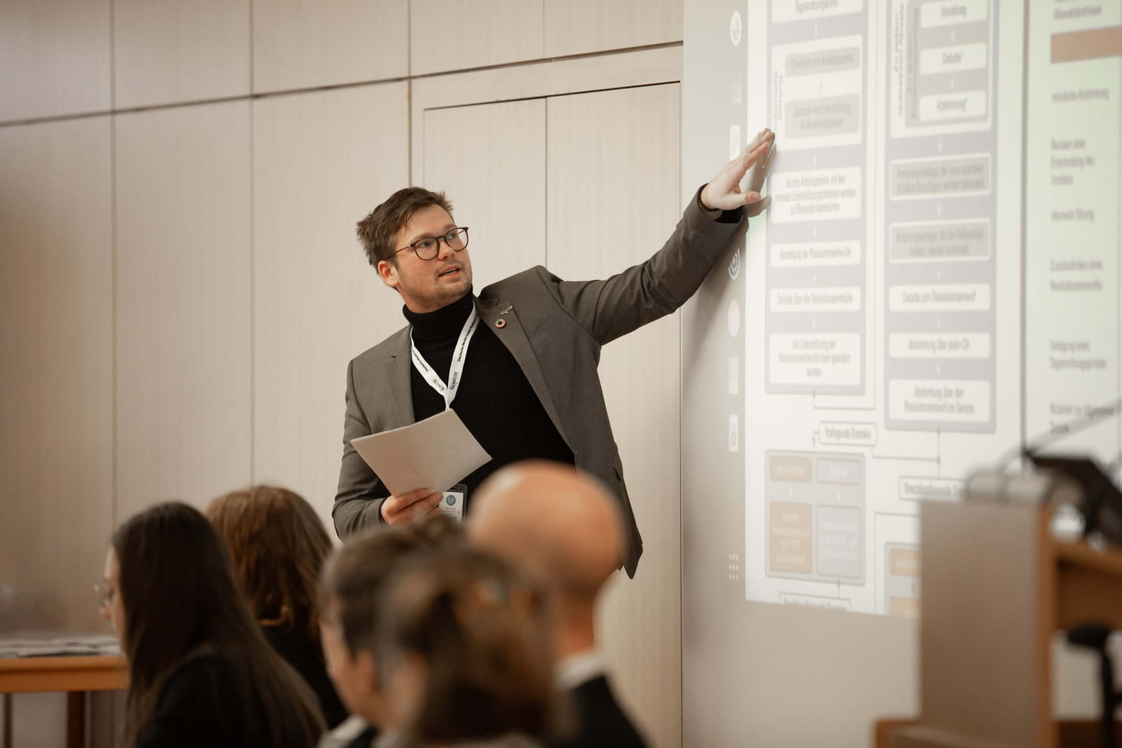 Akteure auf der Konferenz